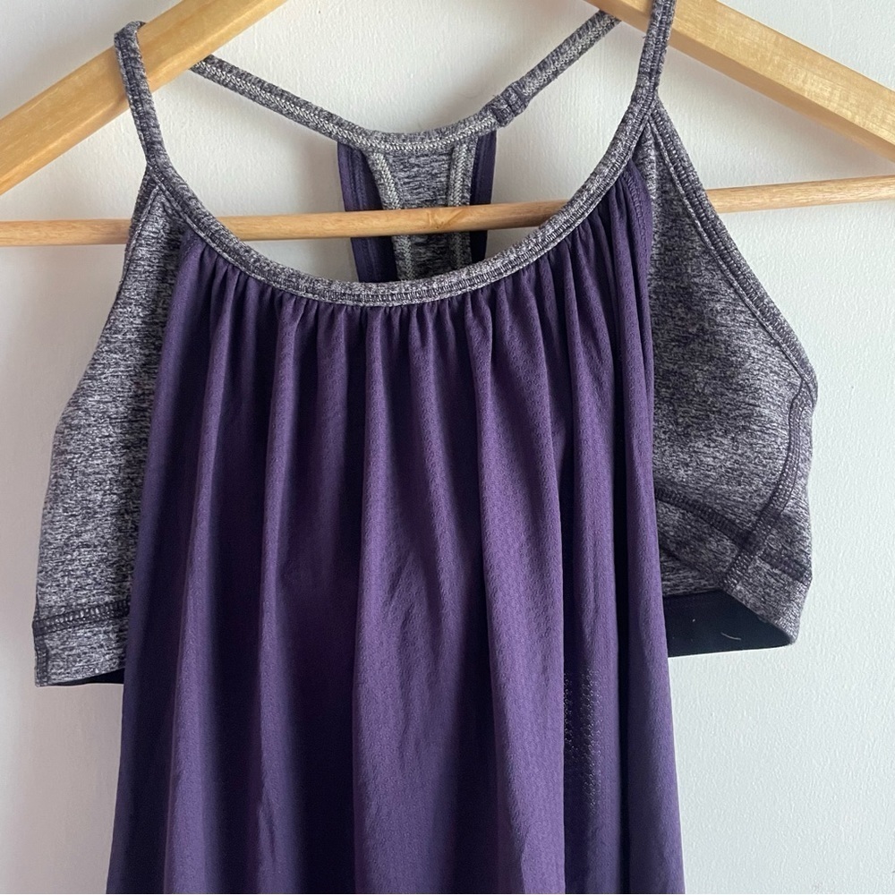 LULULEMON 2 in 1 Bra and tank size 8